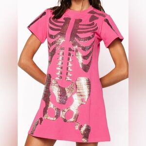 QUEEN OF SPARKLES Pink Sequin Skeleton Tee LIKE NEW